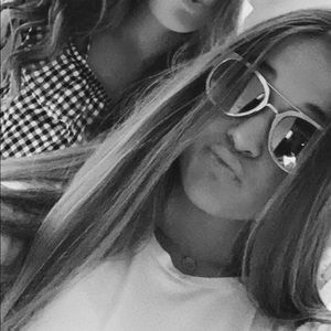 Meet your Posher, Sydney